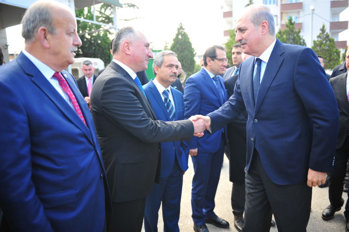 BAŞBAKAN YARDIMCISI NUMAN KURTULMUŞ İLÇEMİZ STK VE MUHTARLARI İLE BİR ARAYA GELDİ 