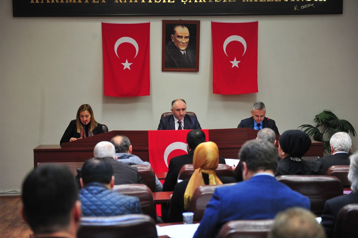 BAŞKAN ÇAĞLAYAN MECLİS TOPLANTISINDA DEĞERLENDİRMELERDE BULUNDU 