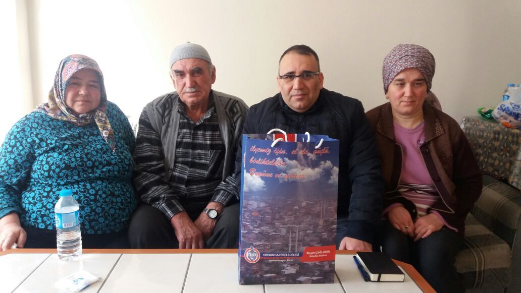 EVDE BAKIM VE EVDE TEMİZLİK HİZMETİ ALAN VATANDAŞLARA SÜRPRİZ ZİYARET 