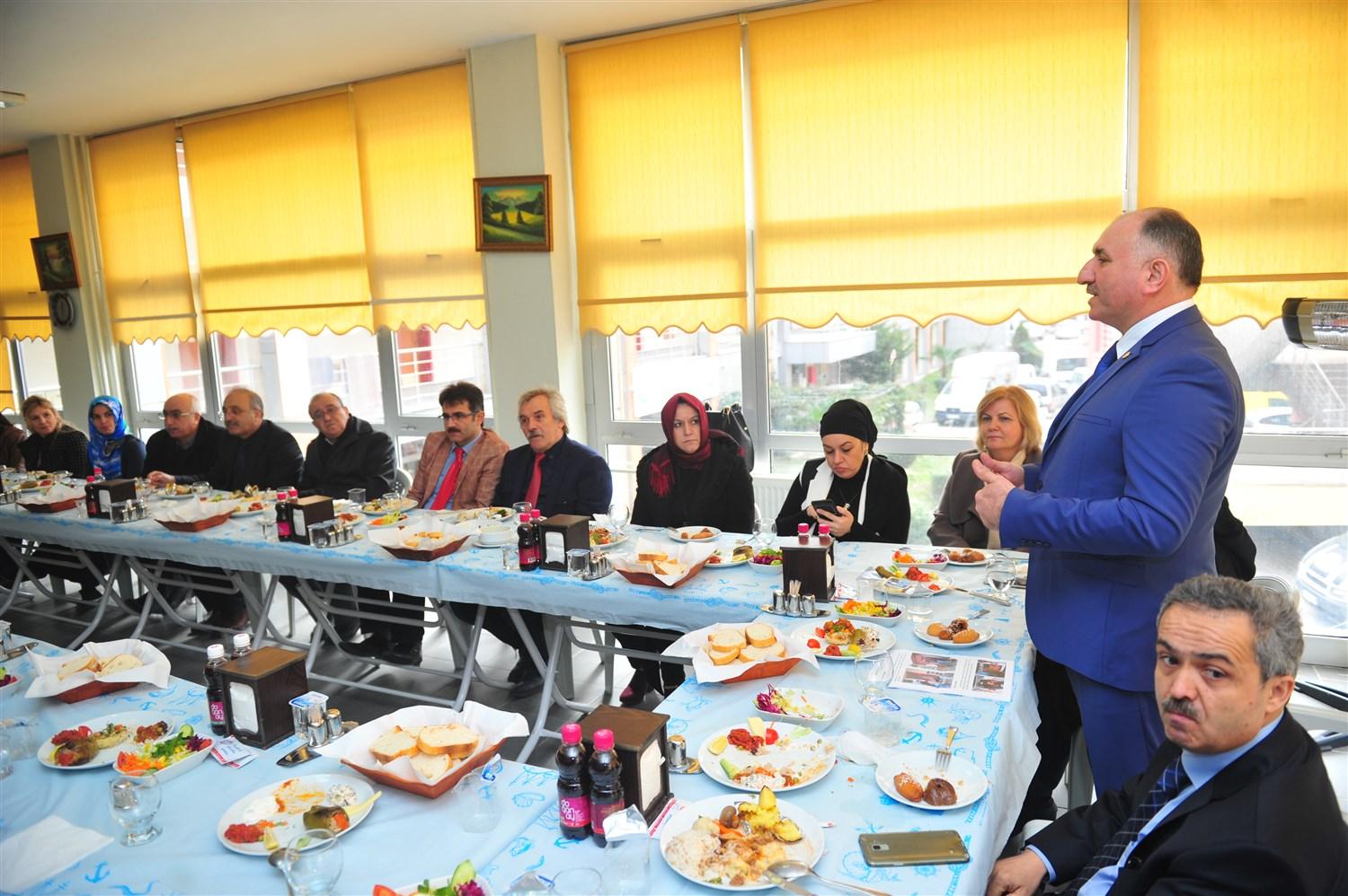 BELEDİYE AŞEVİ, İLÇE PROTOKOLÜNÜ AĞIRLADI 