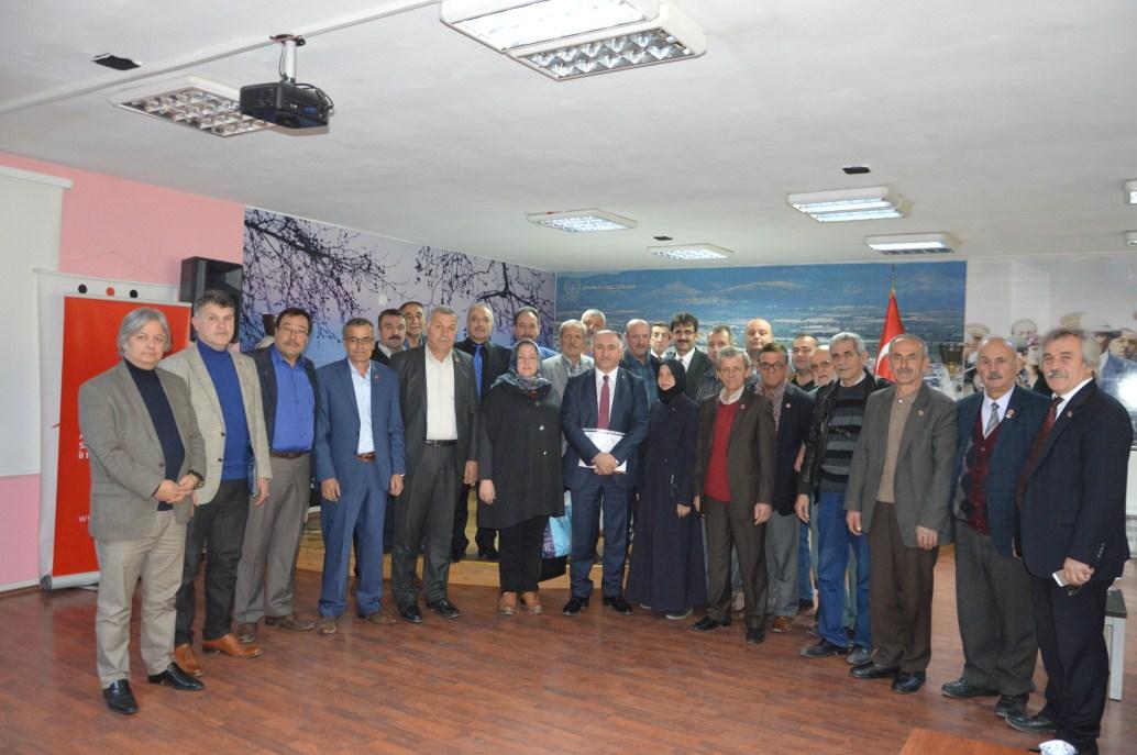 BAŞKAN ÇAĞLAYAN MUHTARLARI DİNLEDİ 