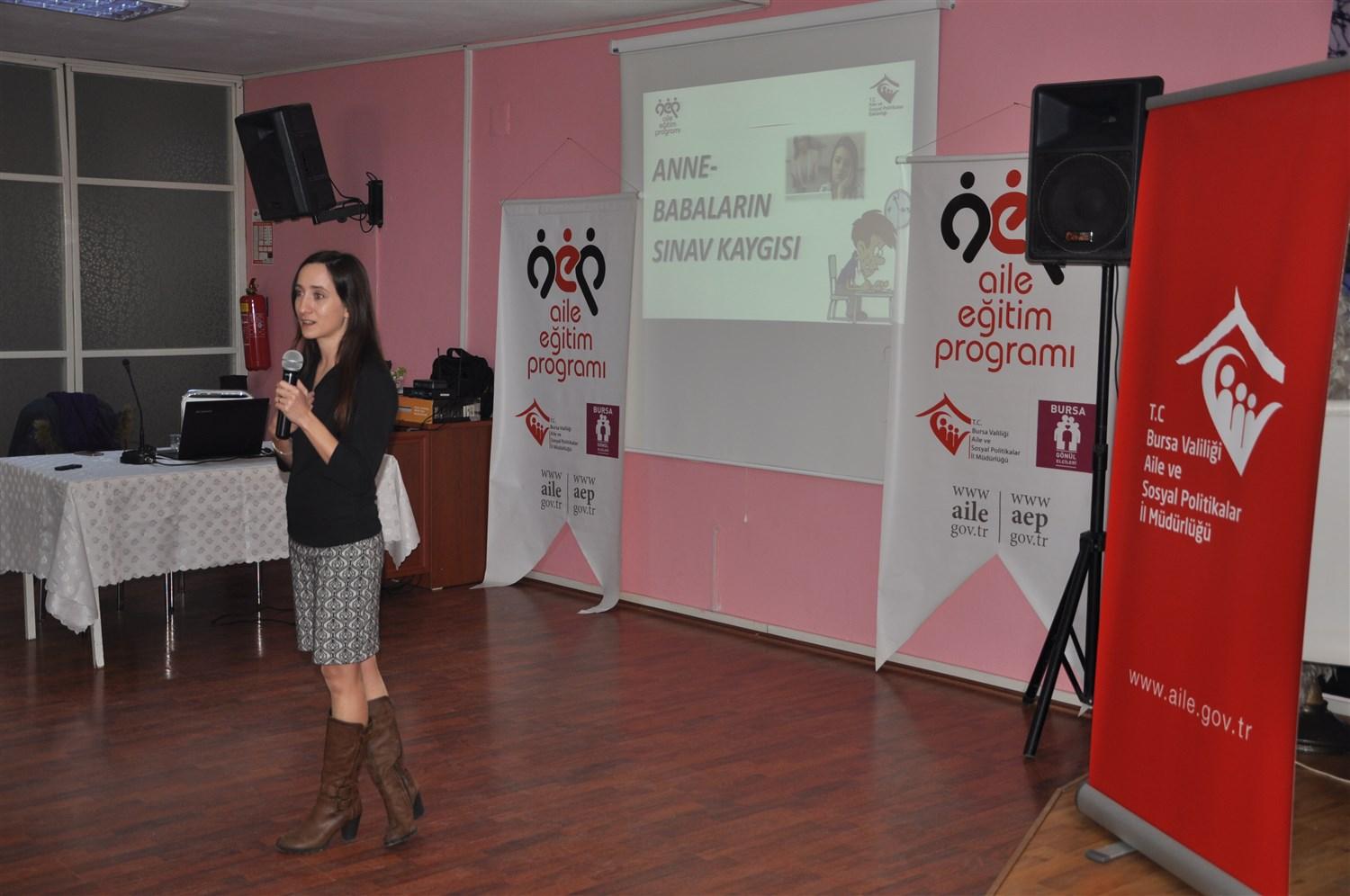 SINAV KAYGISI SEMİNERİ DÜZENLENDİ 