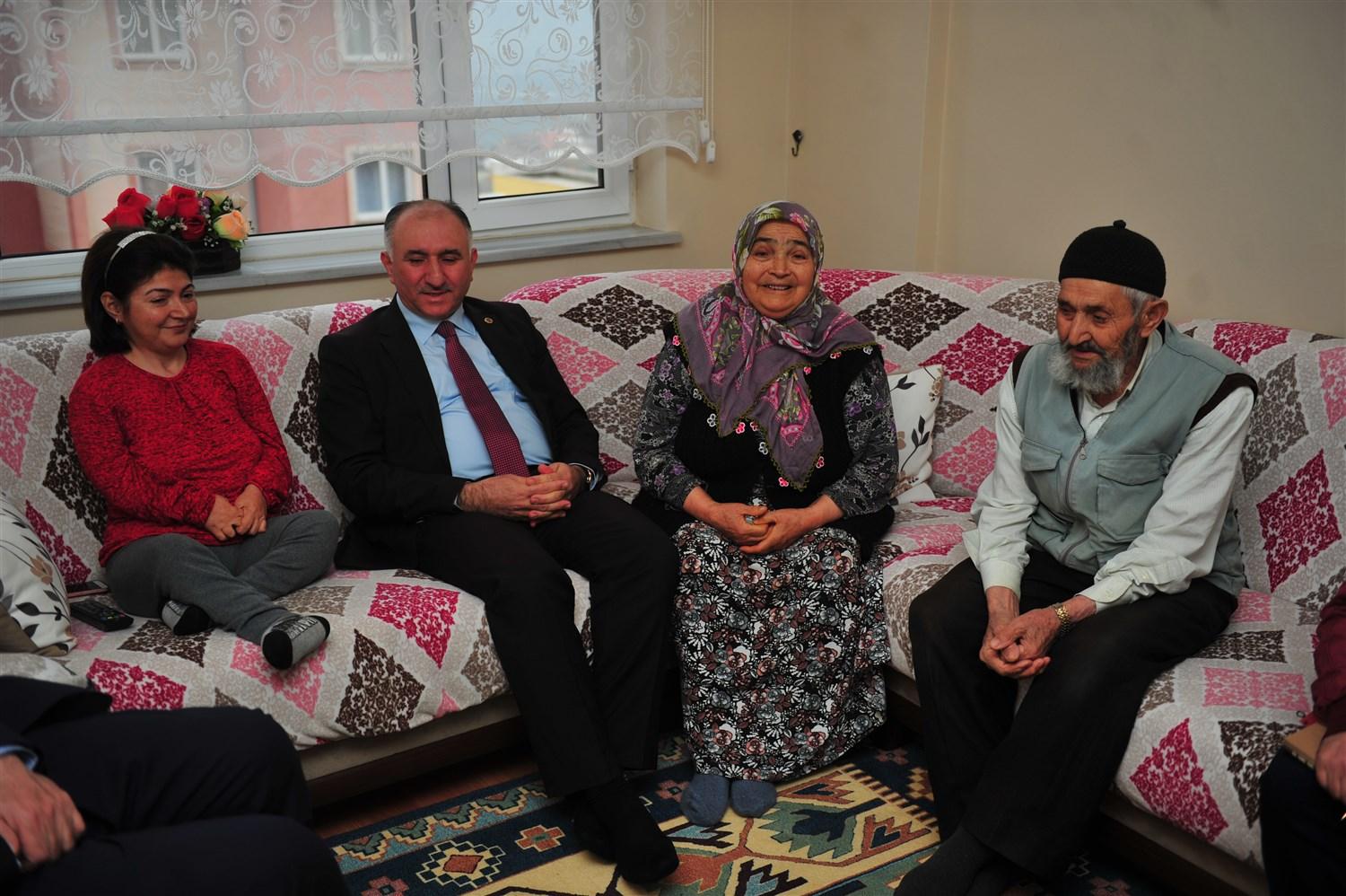 BAŞKAN ÇAĞLAYAN'IN AİLELERE ZİAYRETLERİ SÜRÜYOR 