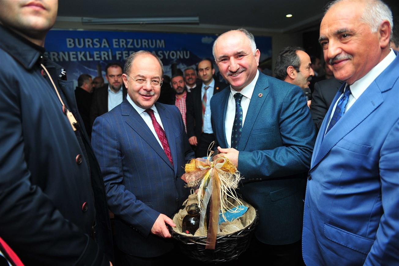 BAŞKAN ÇAĞLAYAN BAKAN RECEP AKDAĞ İLE BİRLİKTE FEDERASYON PROGRAMINA KATILDI 