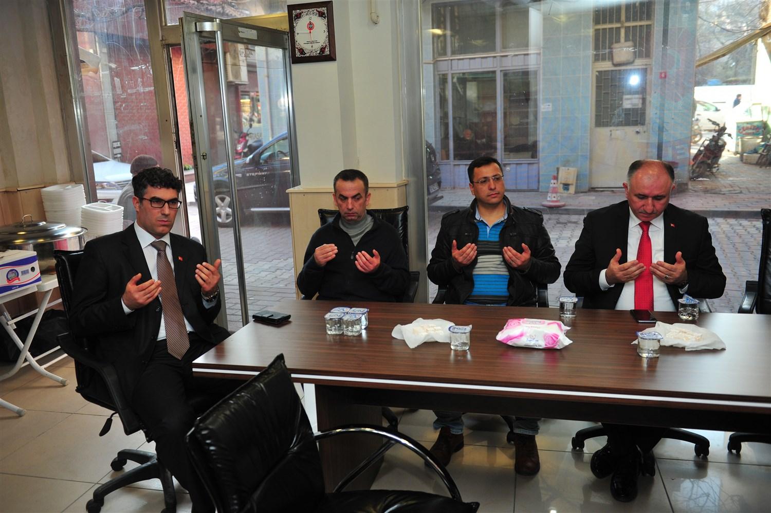 ŞEHİTLER İÇİN KURAN-I KERİM VE DUALAR OKUNDU 