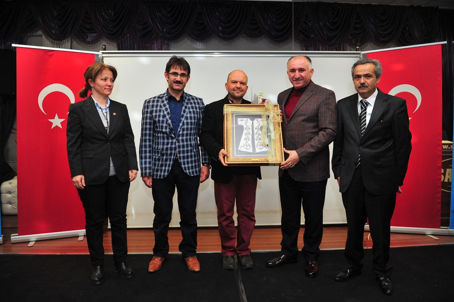 TALHA UĞURLUEL'DEN MUHTEŞEM ÇANAKKALE DESTANI PROGRAMI 