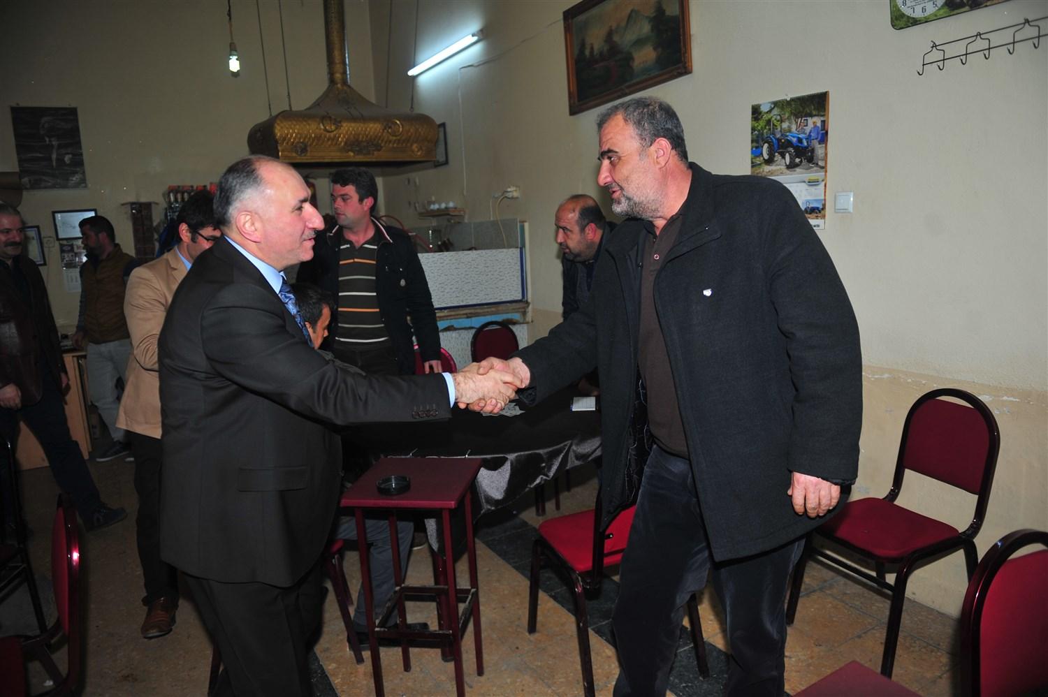 BAŞKAN ÇAĞLAYAN ÇAKIRLI'DA VATANDAŞLARLA BULUŞTU 