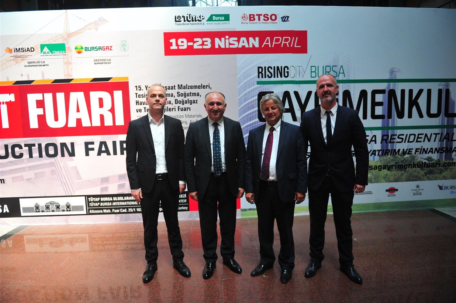 BAŞKAN ÇAĞLAYAN YAPI FUARININ AÇILIŞINA KATILDI 