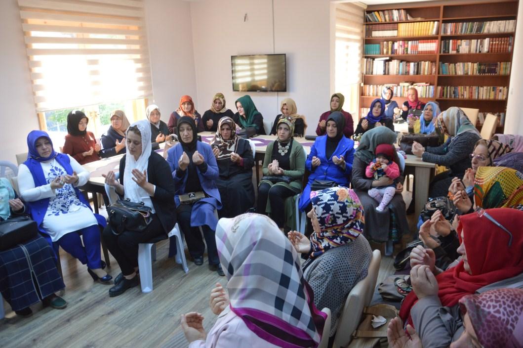 ŞEHİTLER İÇİN MEVLİD-İ ŞERİF OKUNDU 