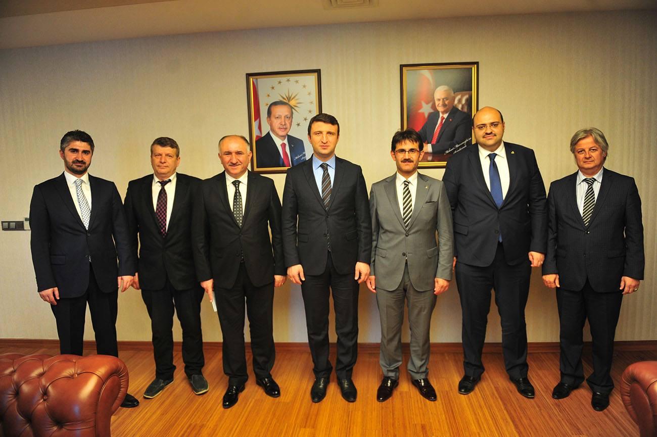 BAŞKAN ÇAĞLAYAN ÇALIŞMA BAKANLIĞI, BAKAN YARDIMCISINI ZİYARET ETTİ 