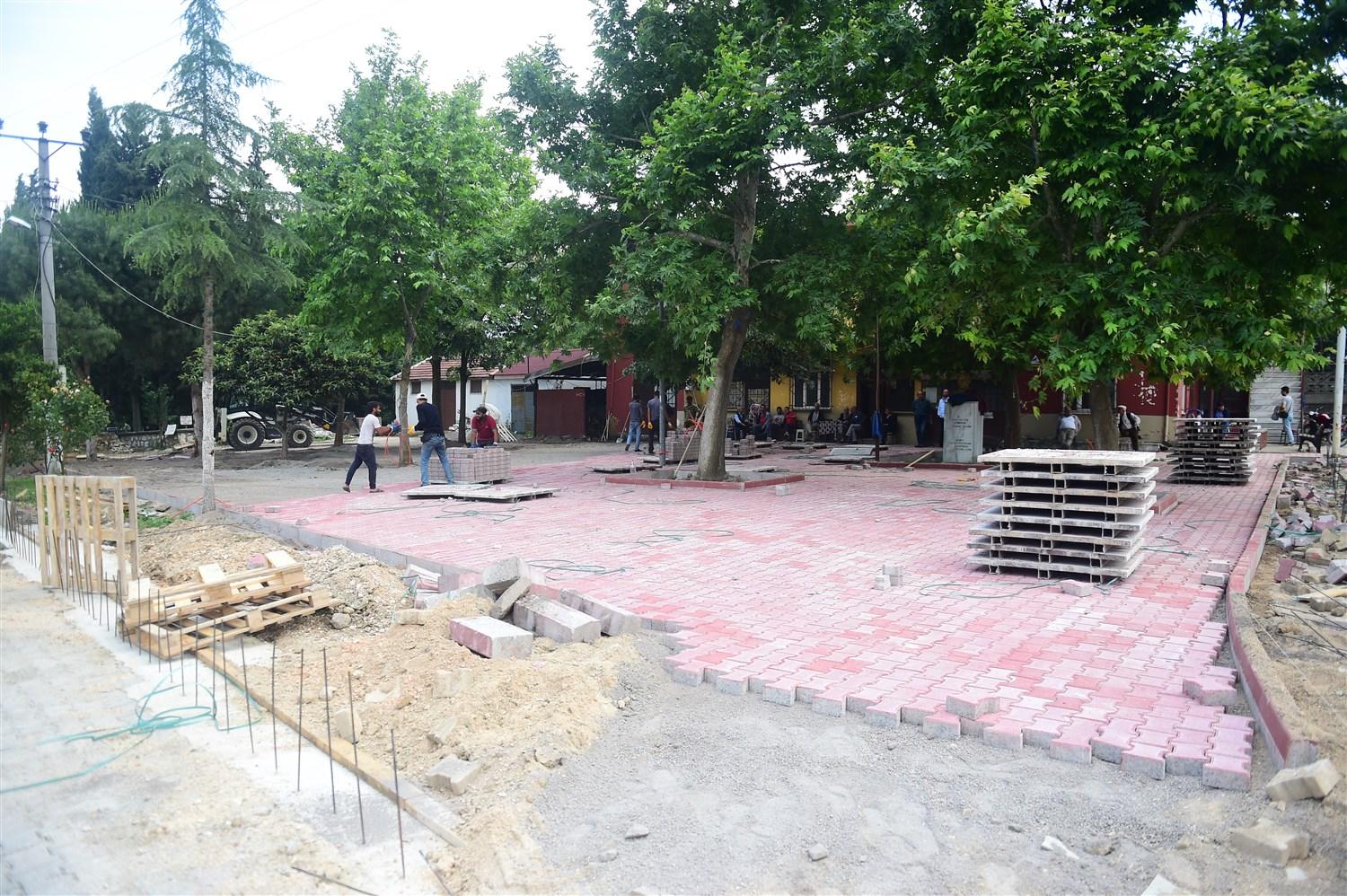 ÇELTİKÇİ MEYDANINA YENİ DÜZENLEME 