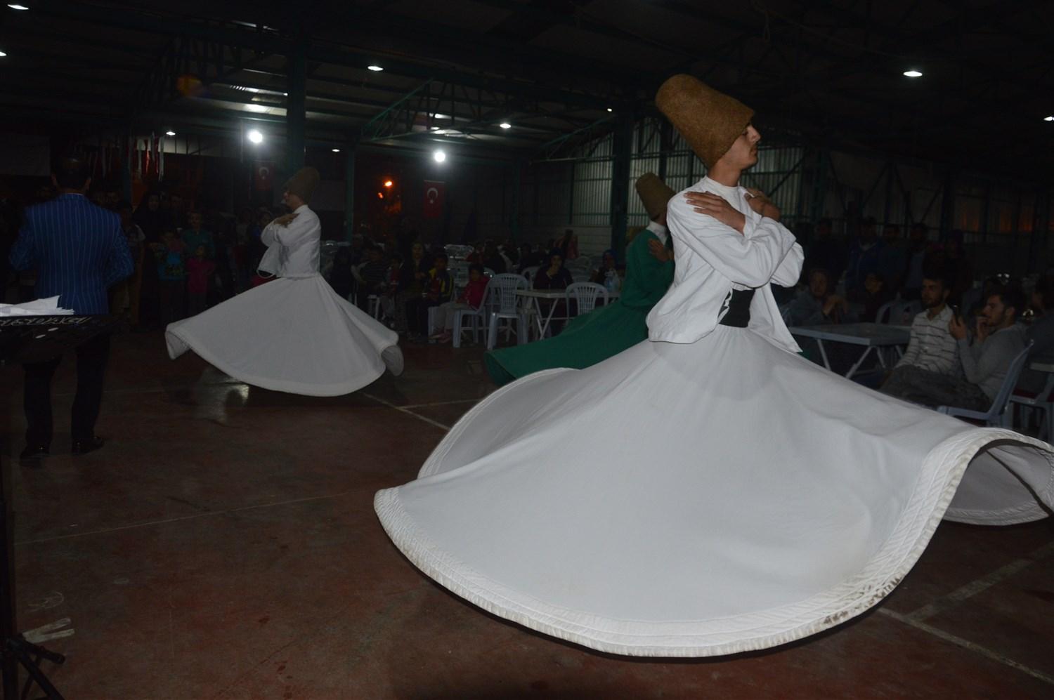 İFTAR SOFRASI SEMA GÖSTERİSİ 