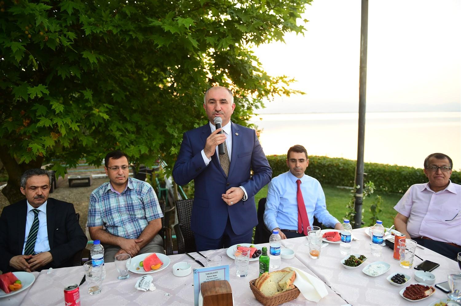 GARNİZON KOMUTANINA VEDA YEMEĞİ 