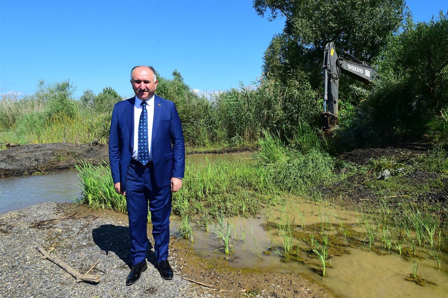 DERE ISLAH ÇALIŞMALARI ÜREĞİL BALABAN DERESİ İLE DEVAM ETTİ 