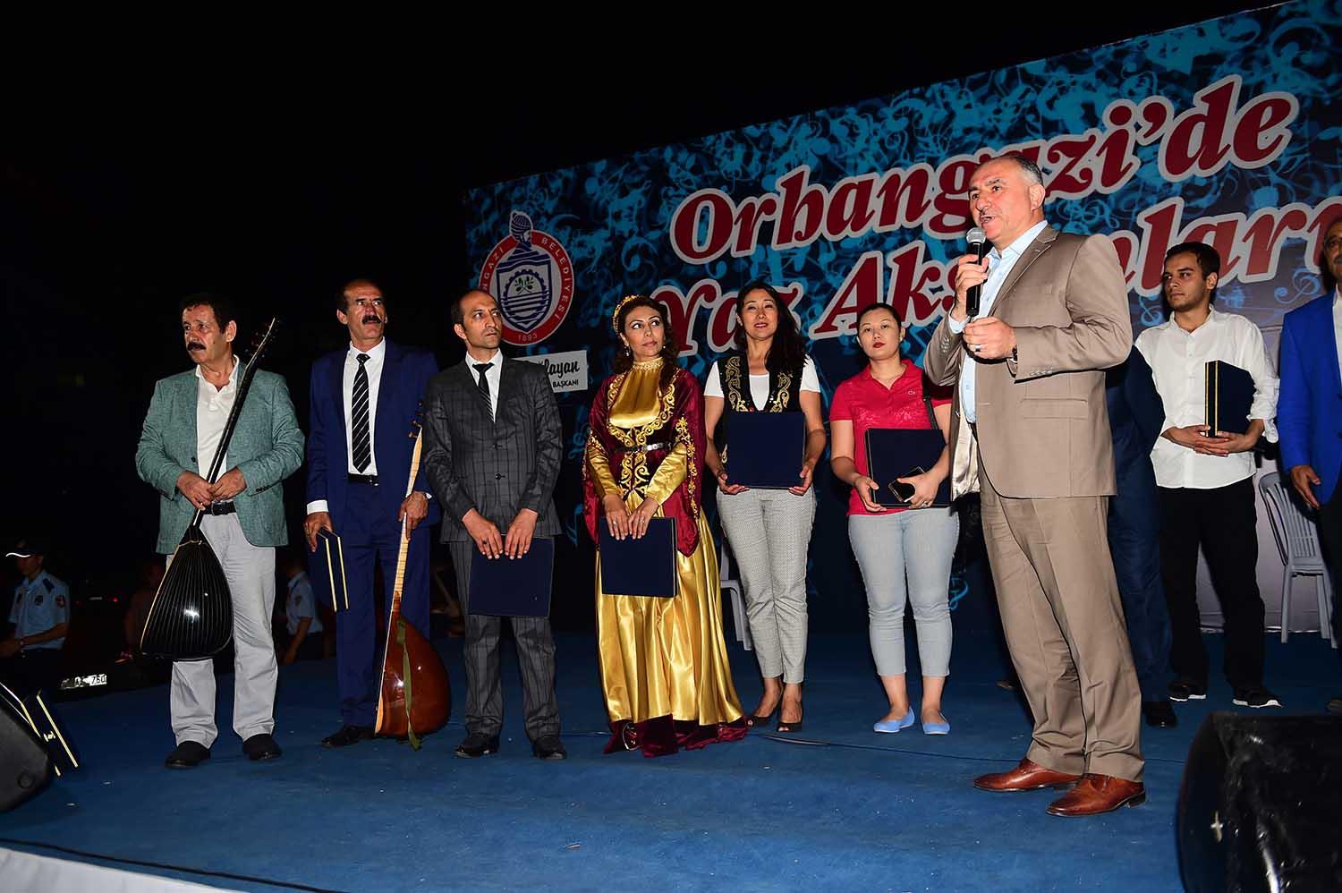 HALK OZANLARI'NDAN TÜRKÜ DOLU GECE 