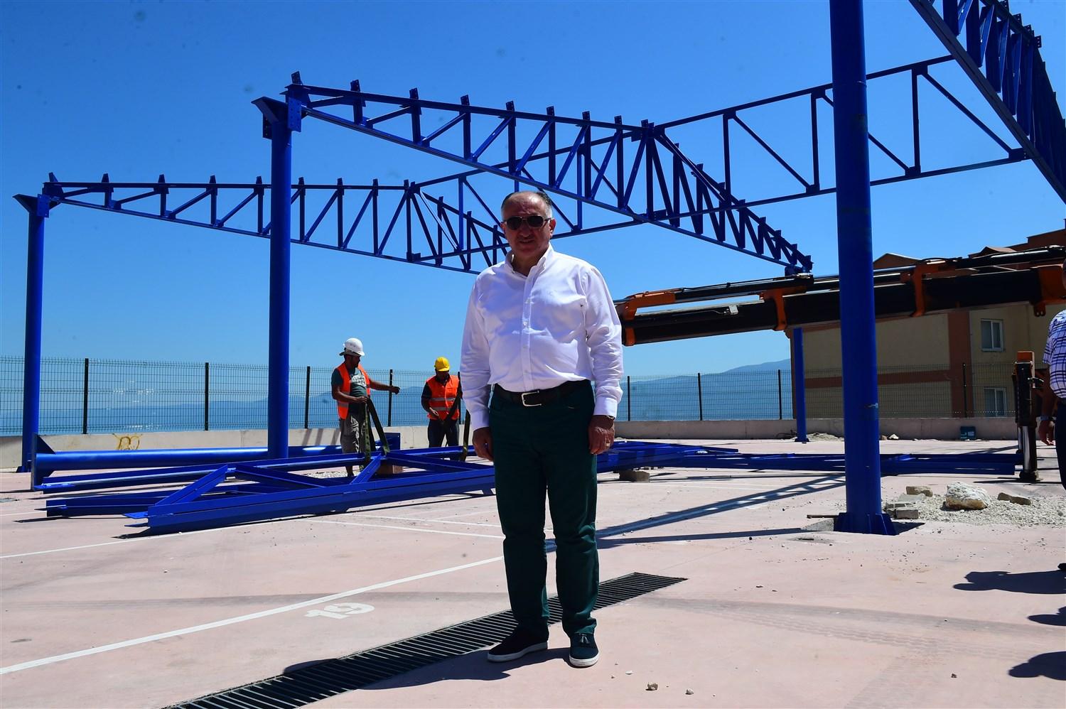 TOKİ PAZARYERİ VE SOSYAL TESİSİN ÜZERİ KAPATILIYOR 