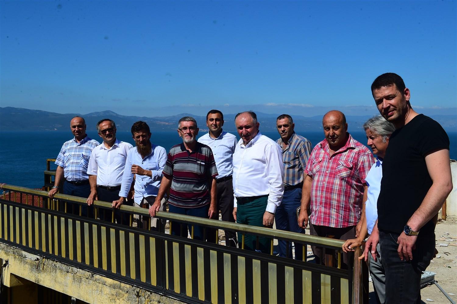 NARLICA'DA MEYDANIN ÖNÜ AÇILIYOR 