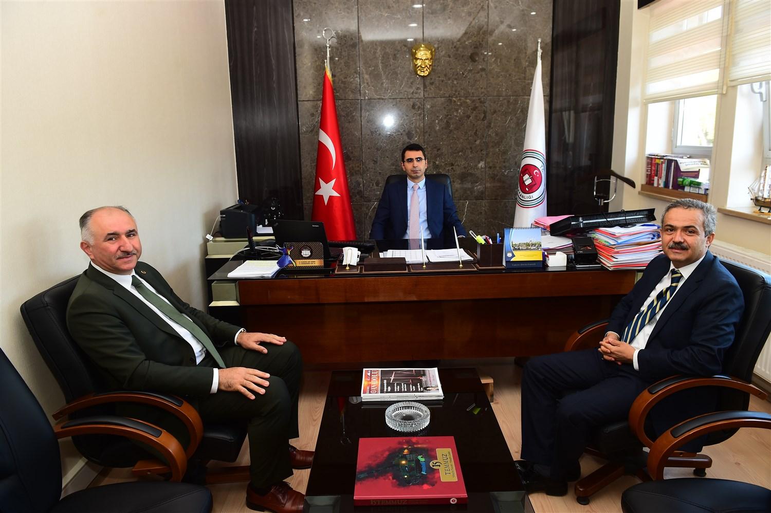 BAŞSAVCIYA YENİ ADLİ YIL ZİYARETİ 