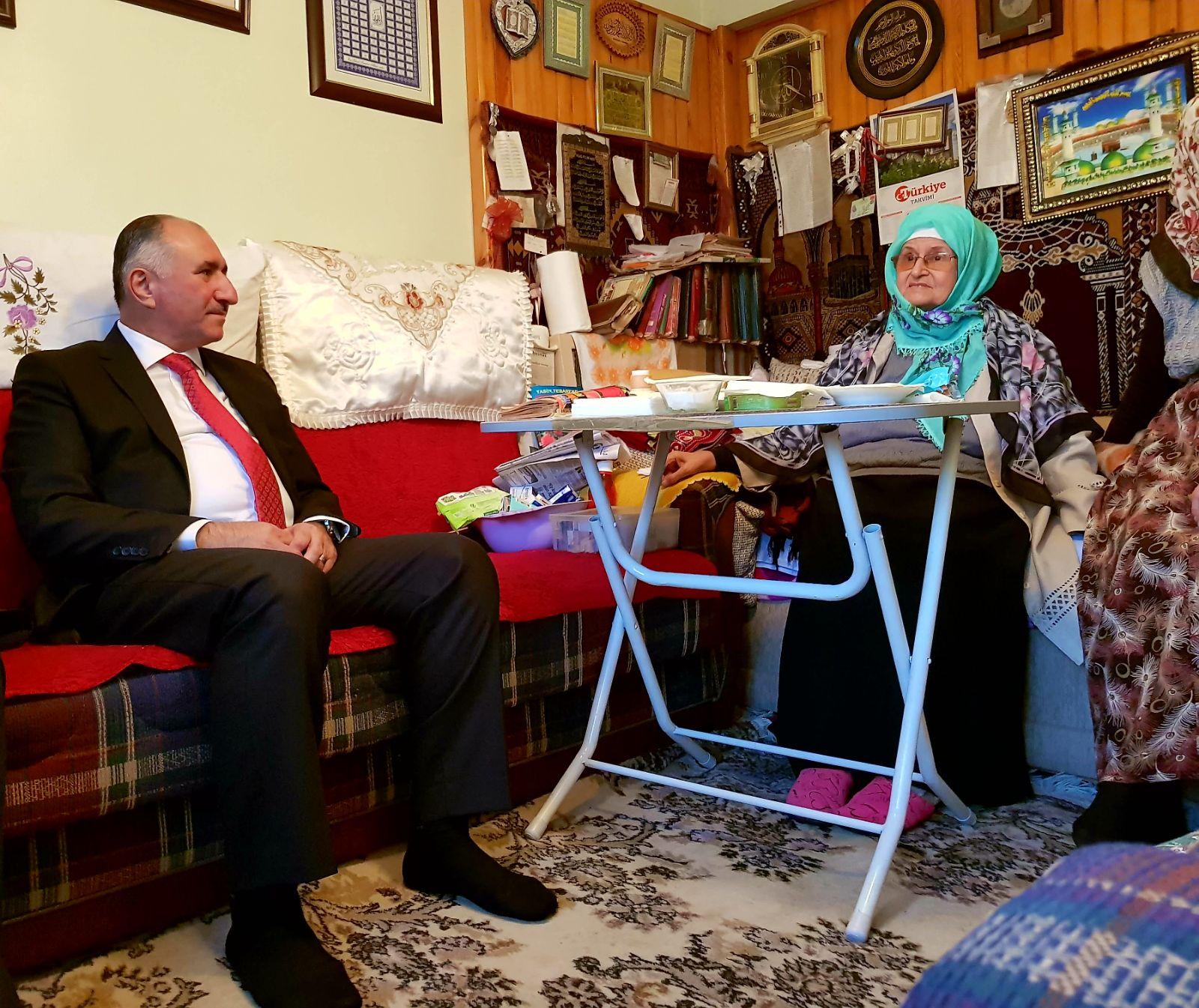 BAŞKAN NEŞET ÇAĞLAYAN ERGEN VE YAMAK AİLESİNİN KONUĞU OLDU 