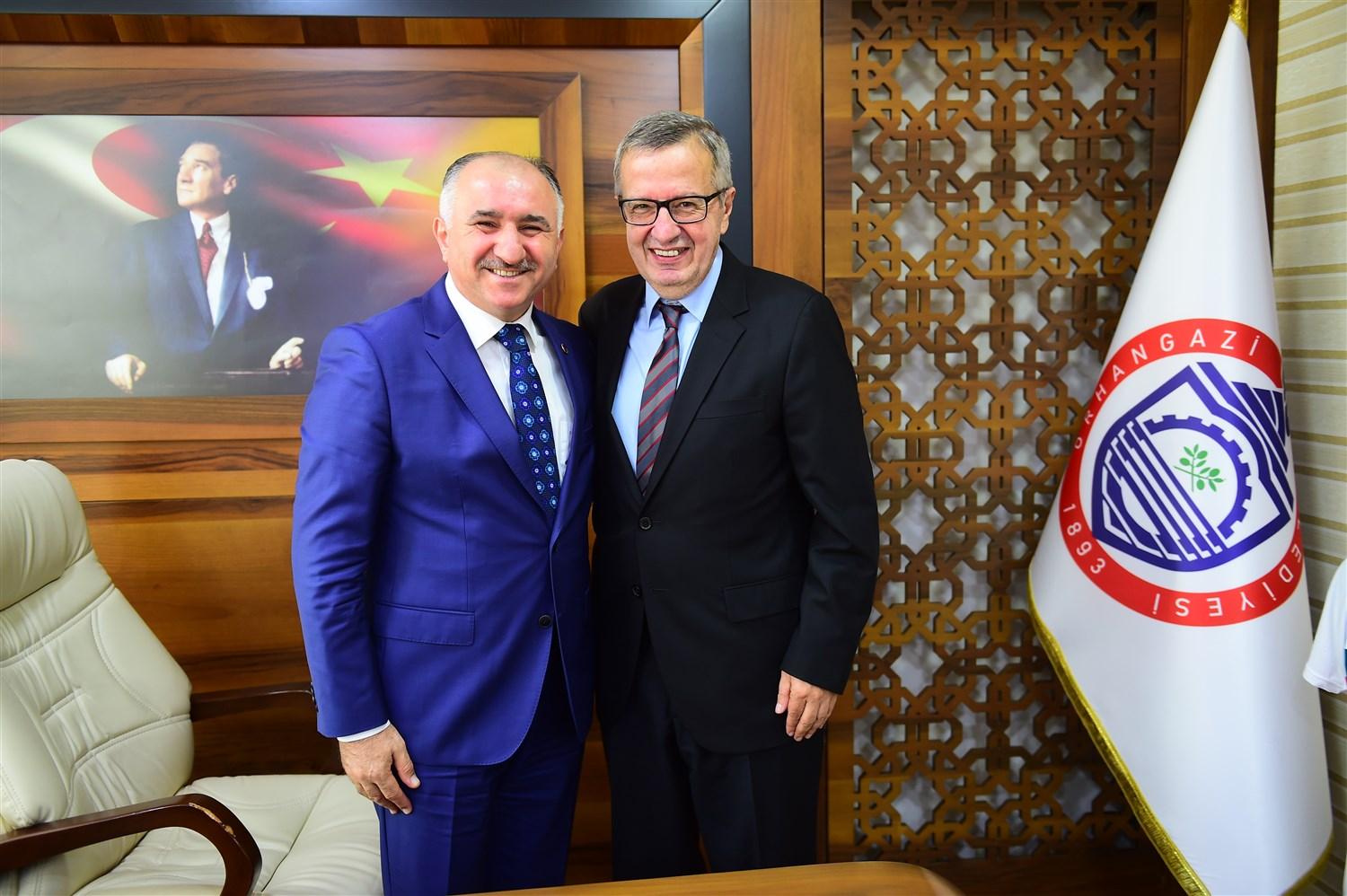 BAŞKAN ÇAĞLAYAN DHA BÖLGE MÜDÜRÜNÜ AĞIRLADI 