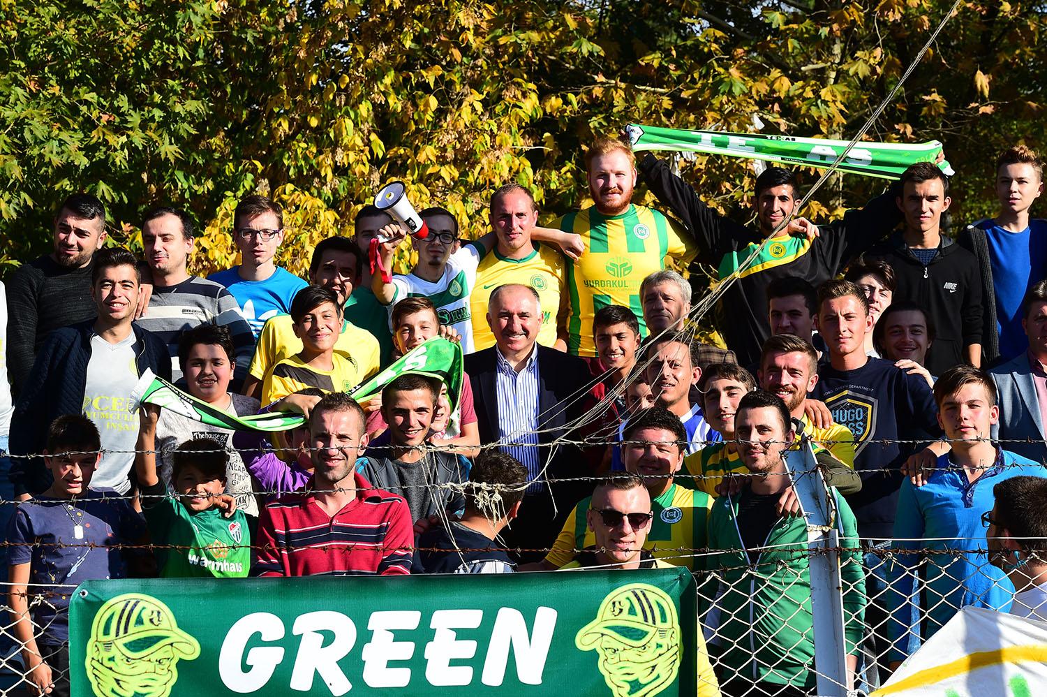 BAŞKAN ÇAĞLAYAN'DAN HÜRSPOR'A TRİBÜN DESTEĞİ 