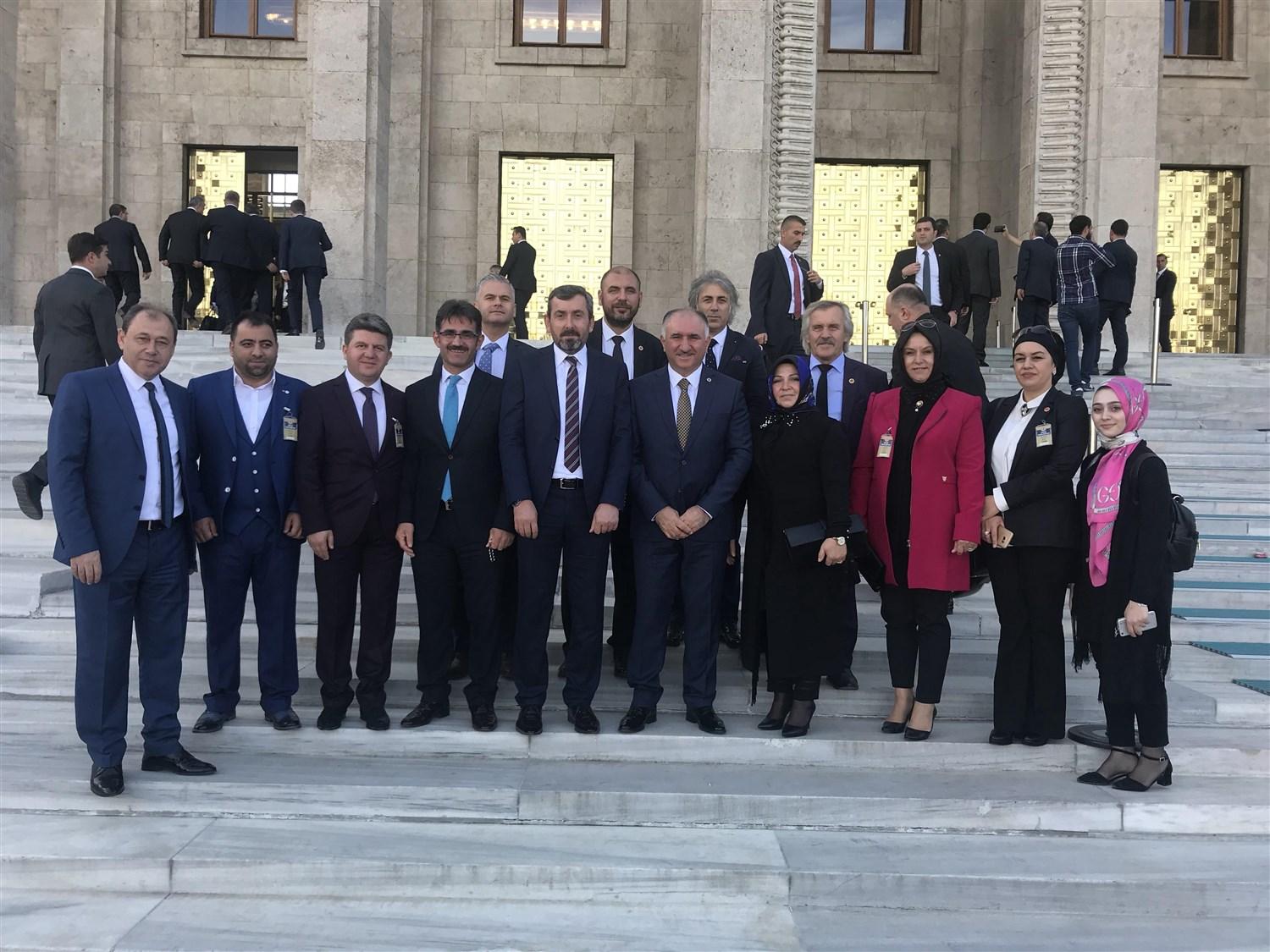 BAŞKAN ÇAĞLAYAN VE MECLİS ÜYELERİ TBMM'DE MİLLETVEKİLLERİ İLE BİR ARAYA GELDİ 