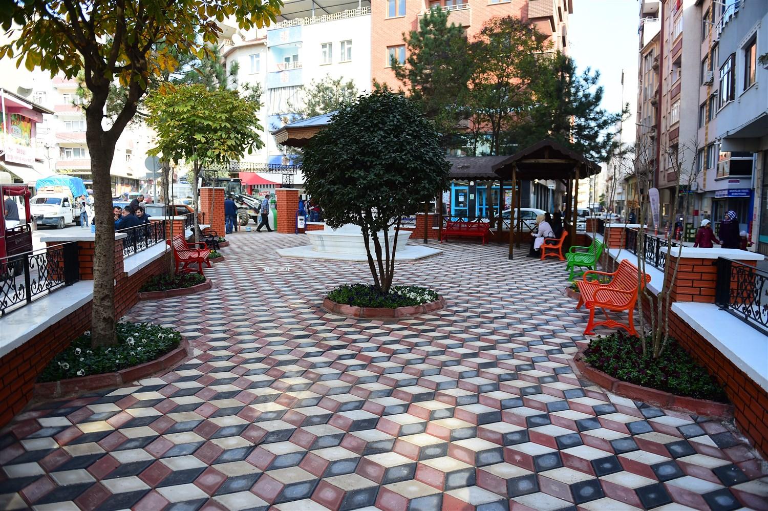 ÜÇGEN PARK’TA YENİ DÜZENLEME ÇALIŞMALARI TAMAMLANDI 