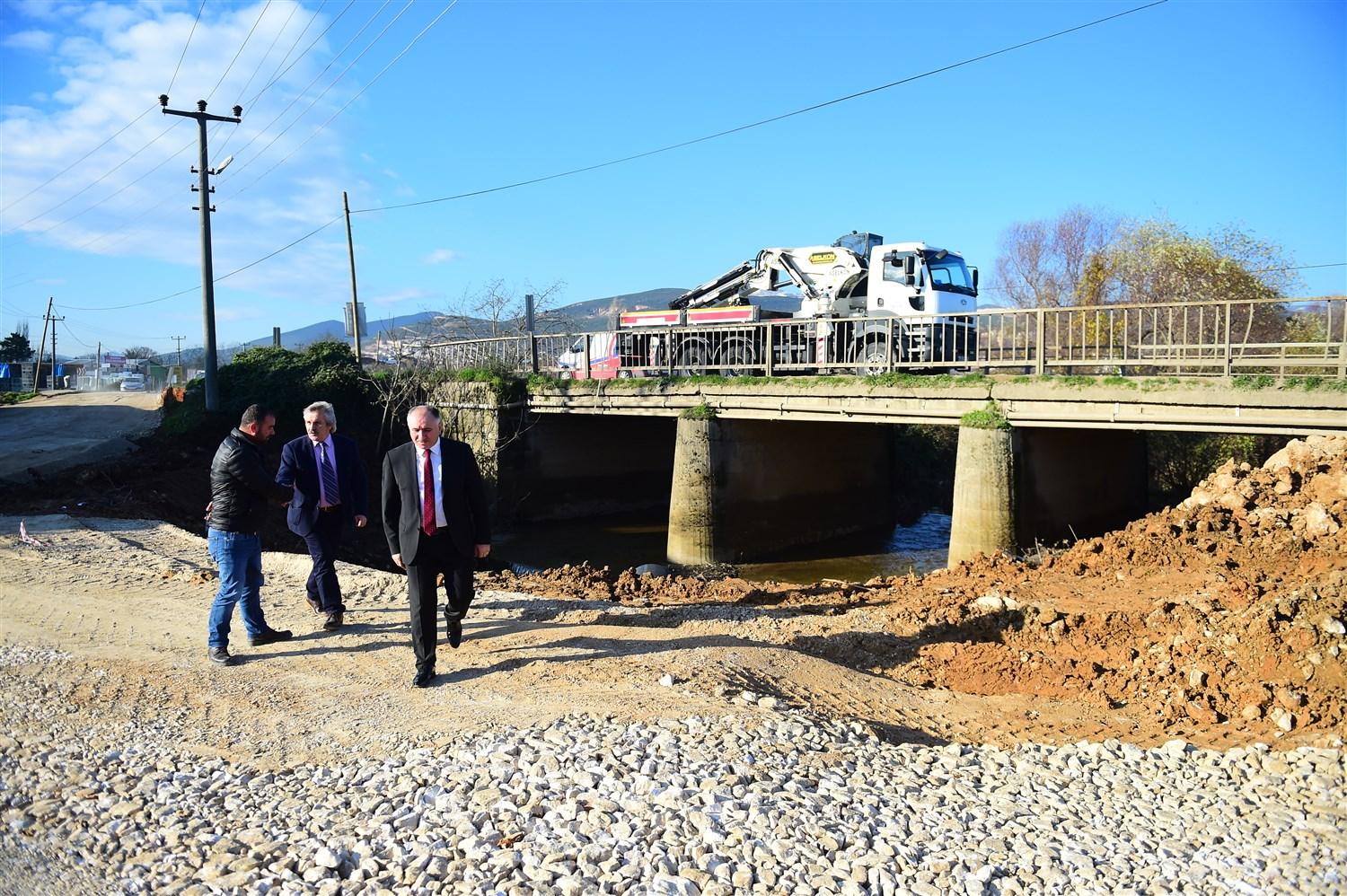 İZNİK YOLUNDA YENİ KÖPRÜ İNŞAATI VE YOL GENİŞLETME ÇALIŞMALARI BAŞLADI 