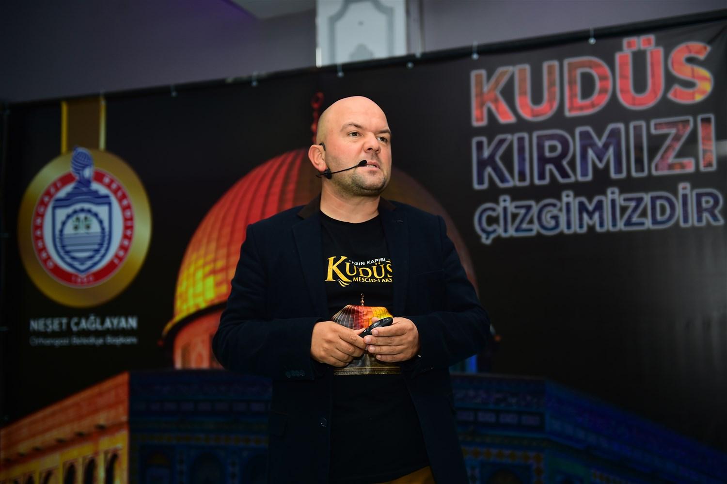 TALHA UĞURLUEL’DEN MUHTEŞEM KUDÜS KONFERANSI 