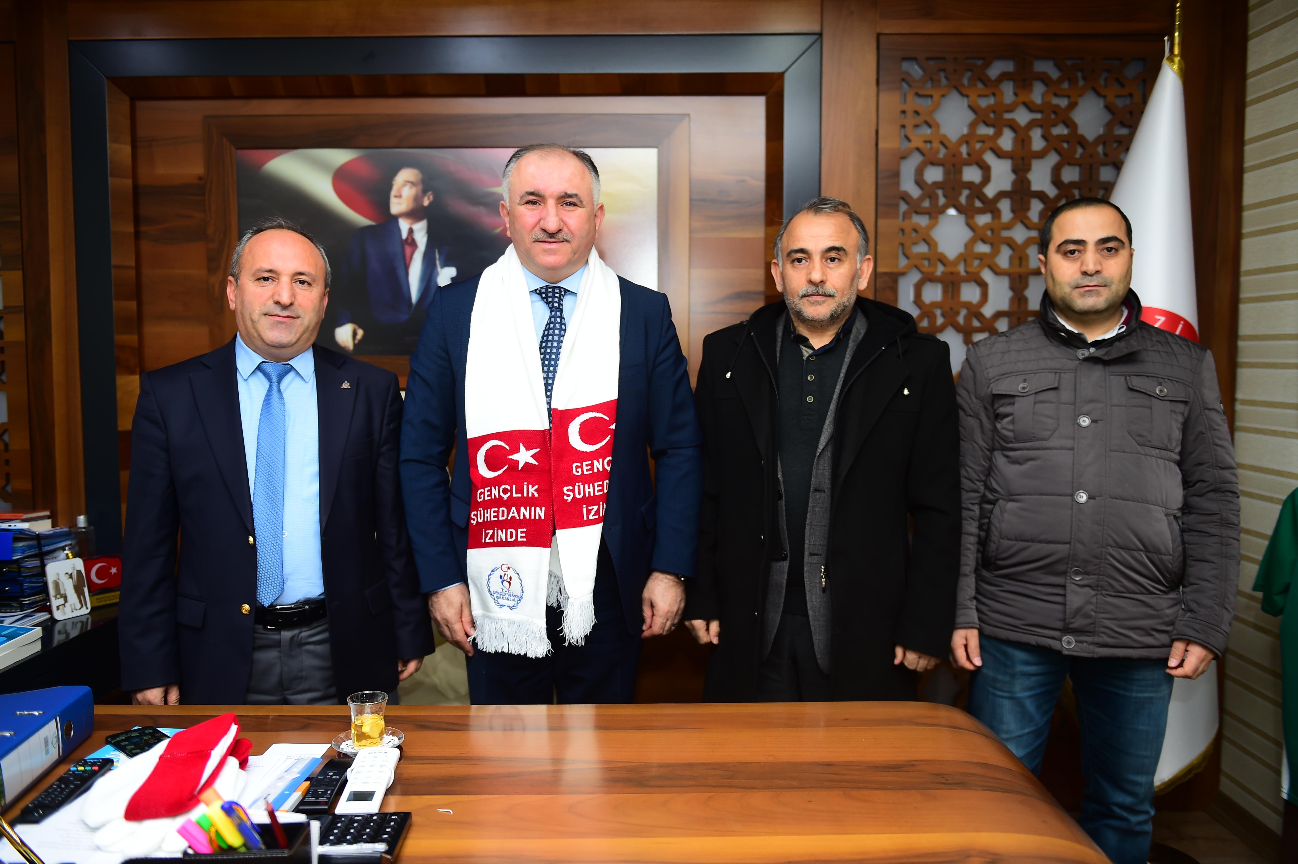 ASEF ORHANGAZİ TEMSİLCİLERİNDEN BAŞKAN ÇAĞLAYAN'A TEŞEKKÜR ZİYARETİ 