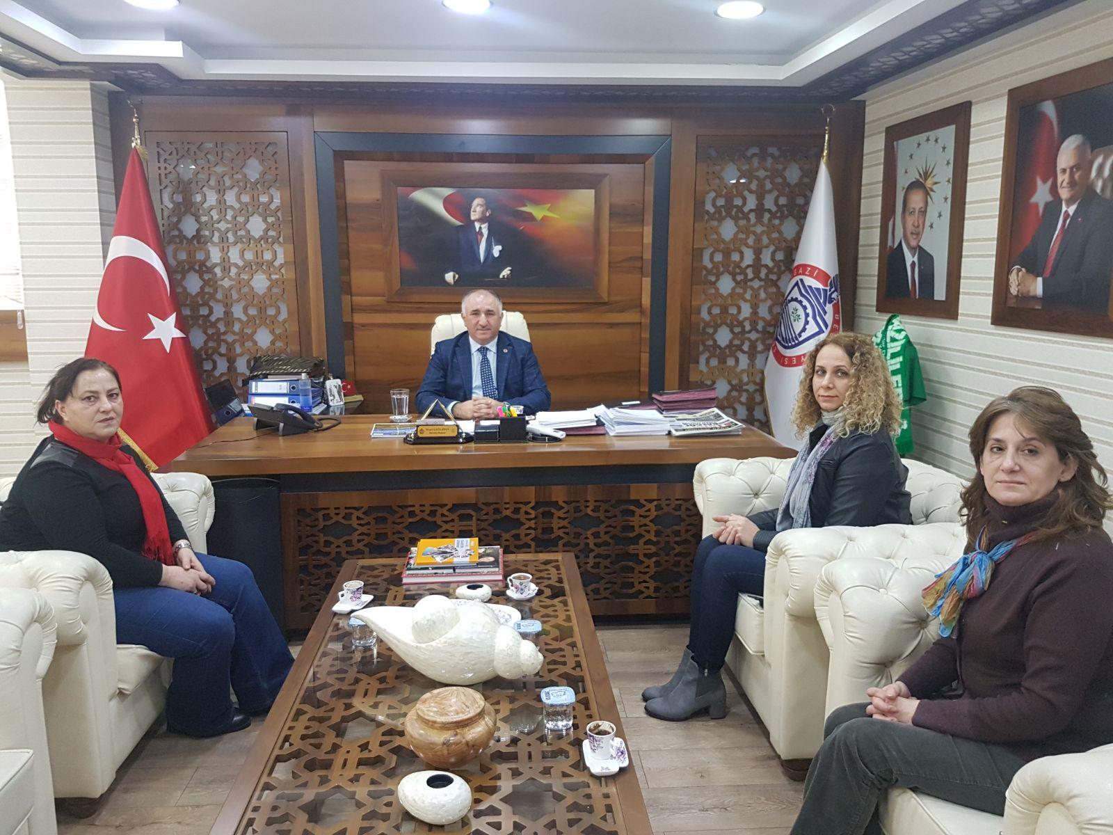 MHP KADIN KOLLARI YÖNETİCİLERİNDEN BAŞKAN ÇAĞLAYAN'A ZİYARET 