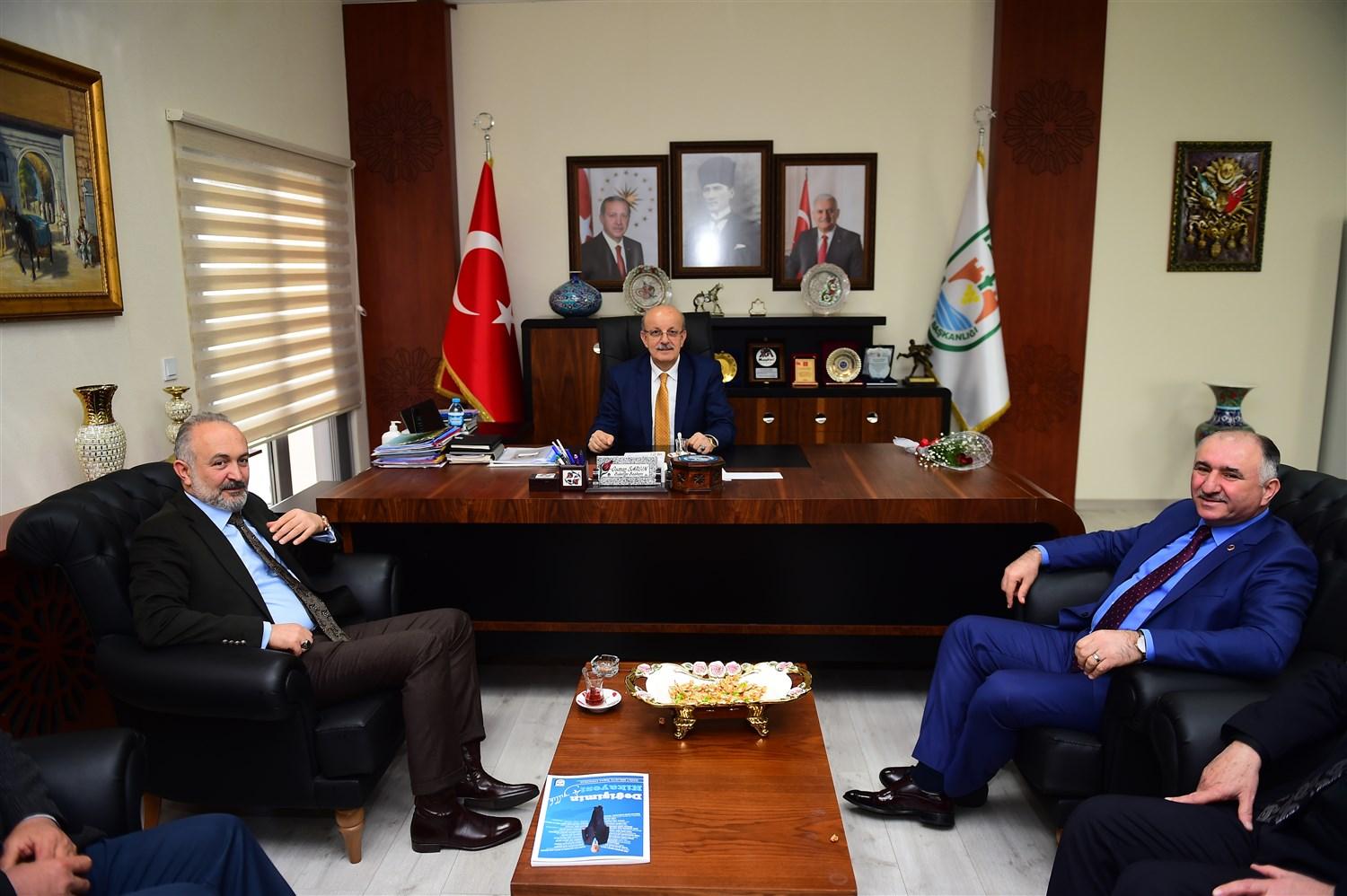 ÇAĞLAYAN İZNİK BELEDİYE BAŞKANINI ZİYARET ETTİ 