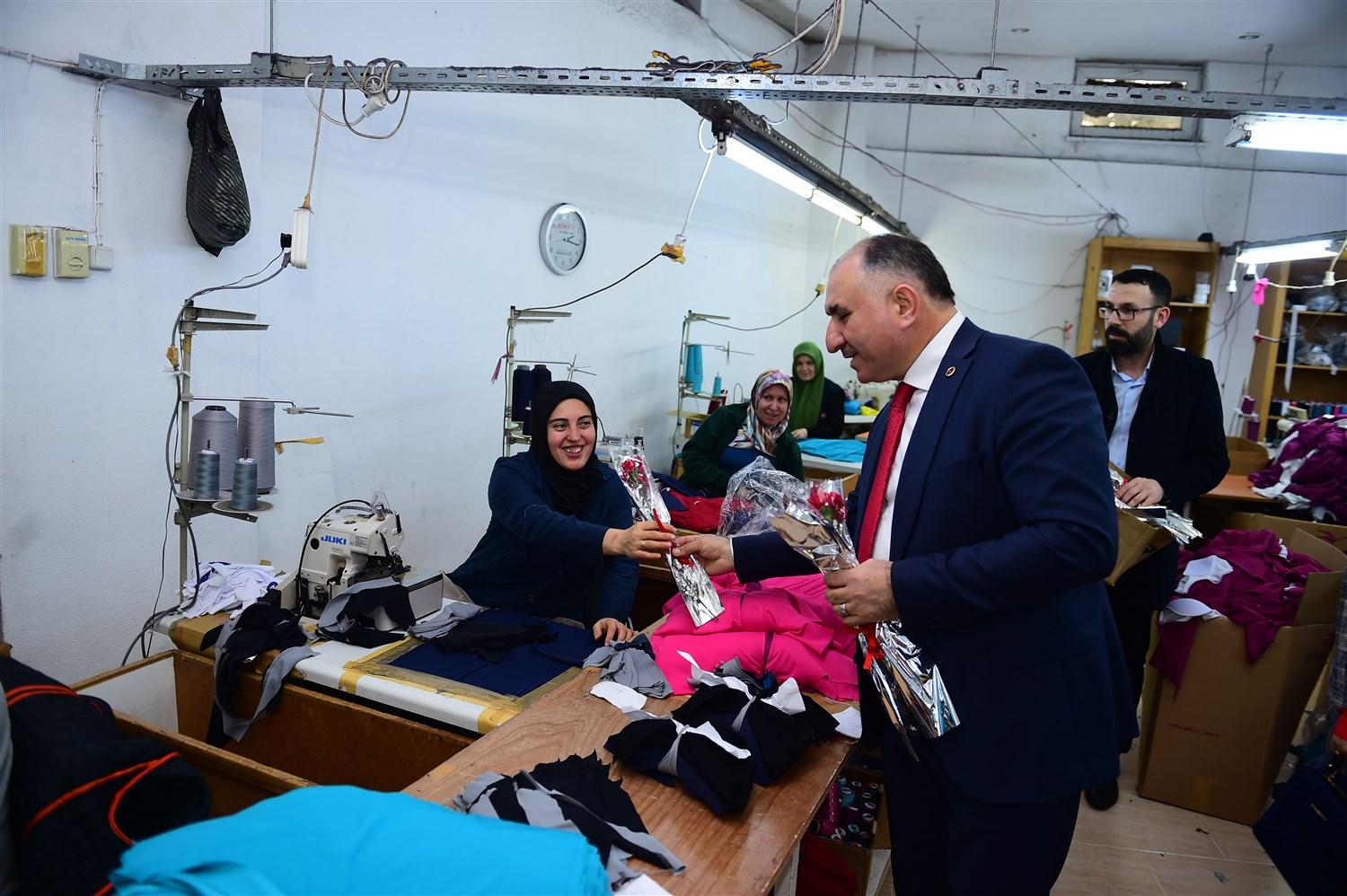 BAŞKAN ÇAĞLAYAN EMEKÇİ KADINLARIN GÜNÜNÜ KUTLADI 