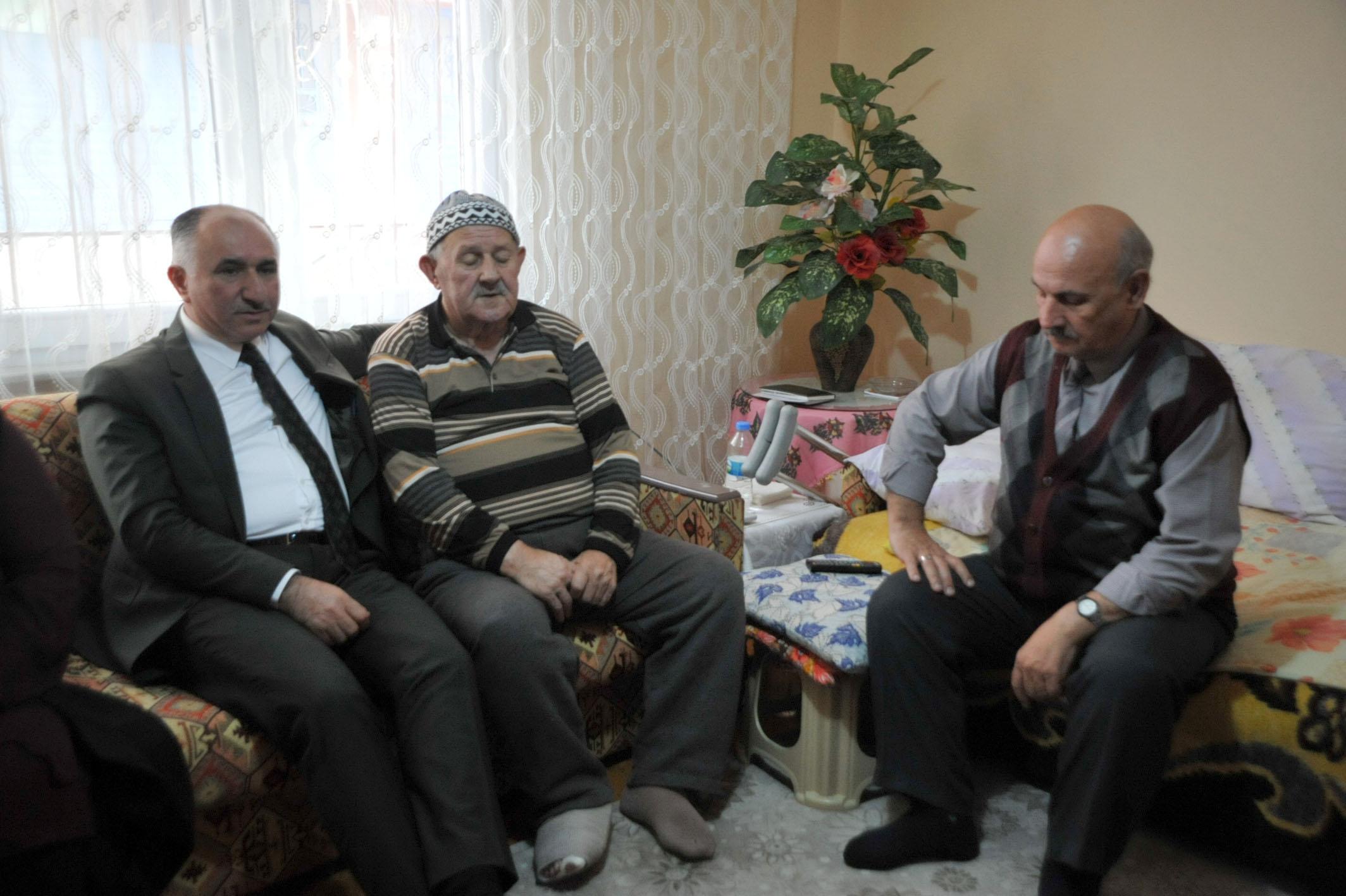 BAŞKAN ÇAĞLAYAN YAŞLILAR HAFTASINDA BALCI VE BAYKAN AİLESİNİN MİSAFİRİ OLDU.JPG 