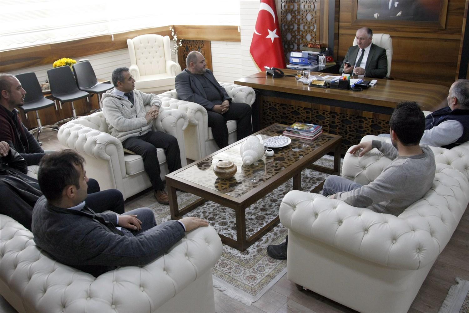 GAZİANTEPLİLER DERNEĞİ BAŞKAN ÇAĞLAYAN’I ZİYARET ETTİ 