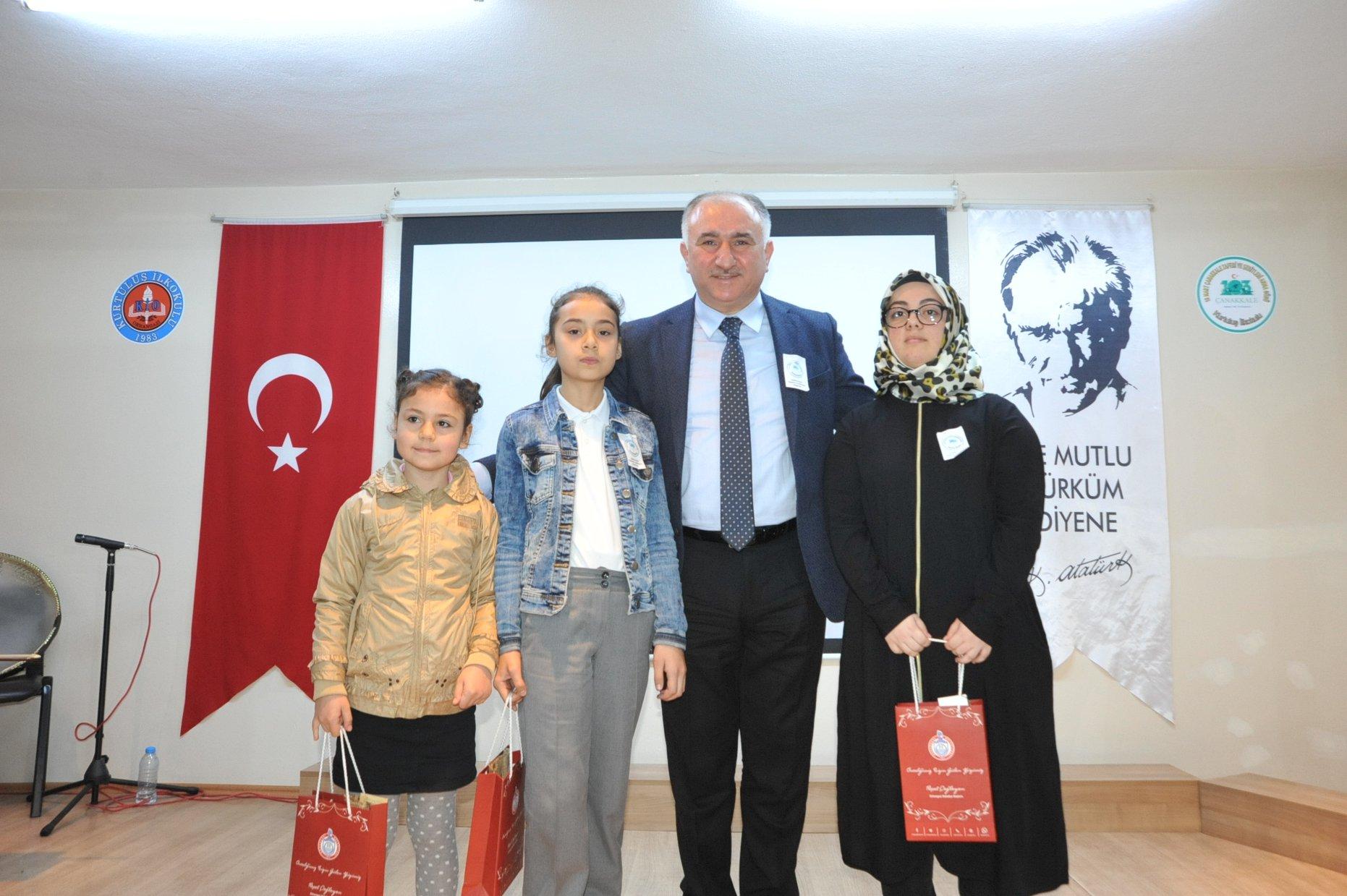 BAŞKAN ÇAĞLAYAN KURTULUŞ İLKOKULUNDA ÇANAKKALE ZAFERİ PROGRAMINA KATILDI 