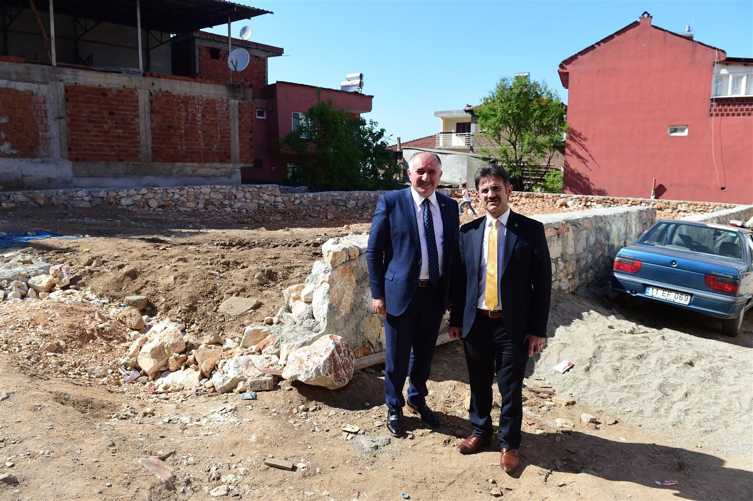 NARLICA MAHALLESİ İÇİN YENİ PARK İNŞA EDİLİYOR 