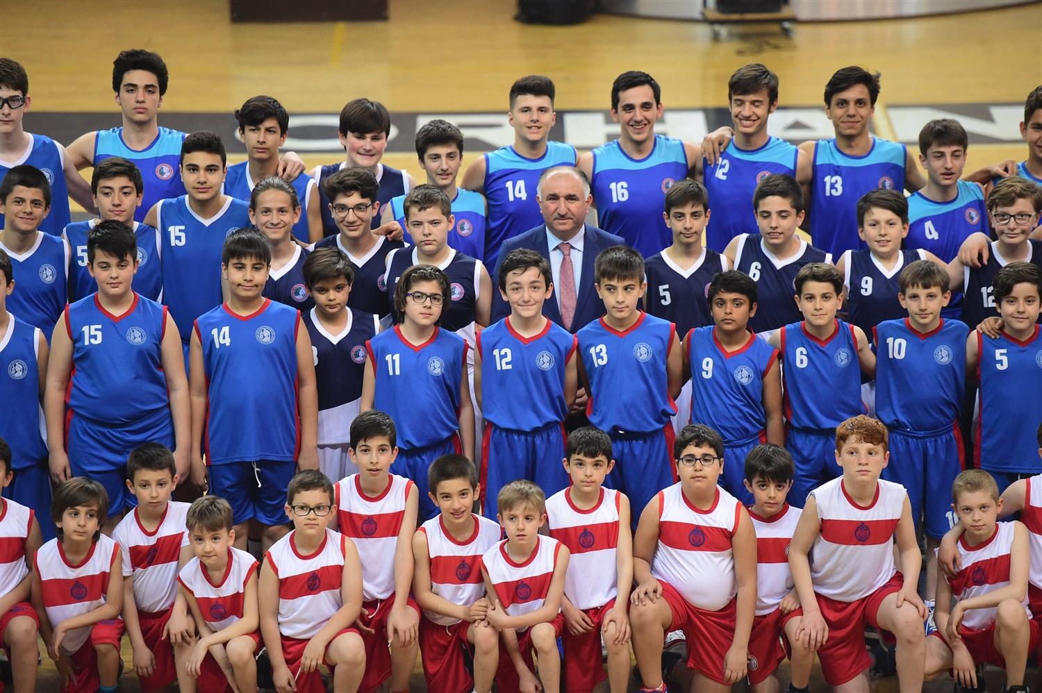 BELEDİYENİN BASKETBOLCU ORDUSU 