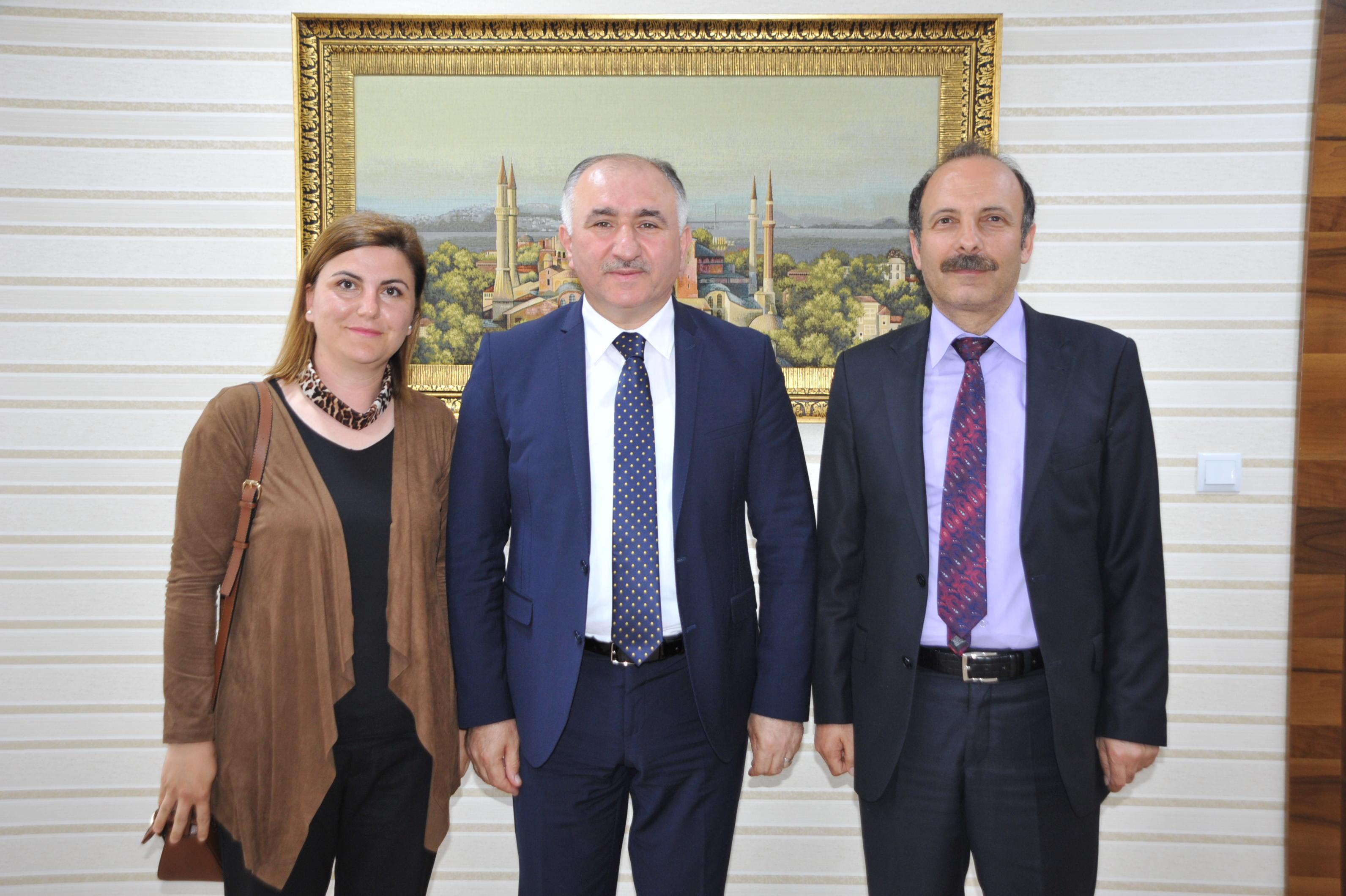 ATATÜRK İLK VE ORTAOKULU İDARECİ VE AİLE BİRLİĞİNDEN ZİYARET 