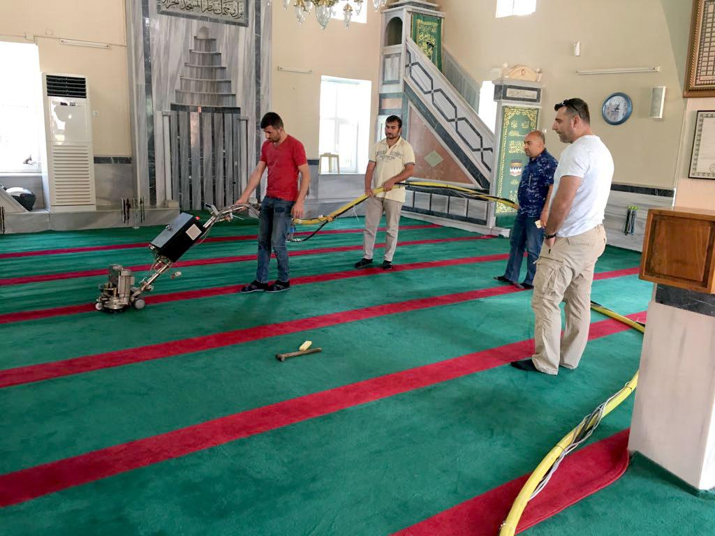 01 MAYIS BELEDİYE EKİPLERİ RAMAZAN AYI ÖNCESİ CAMİ TEMİZLİKLERİNE BAŞLADI 