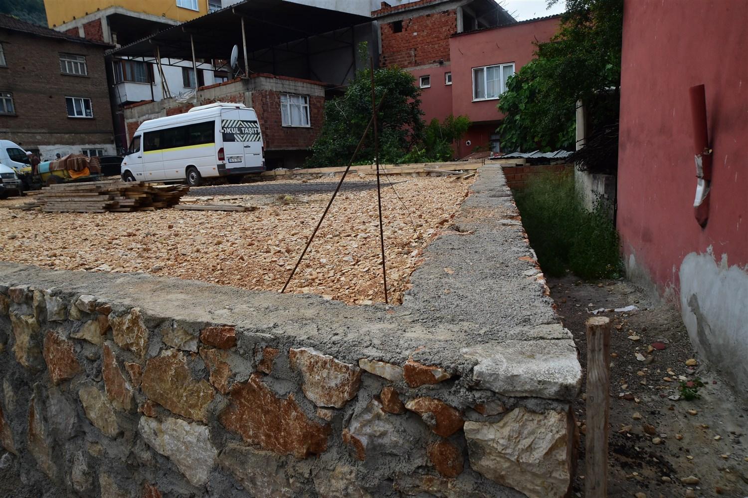 NARLICA'YA YENİ PARK ALANI İNŞASI BAŞLADI 