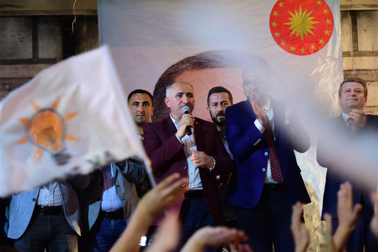 ORHANGAZİ ZAFERİ BÜYÜK COŞKU İÇİNDE KUTLADI 