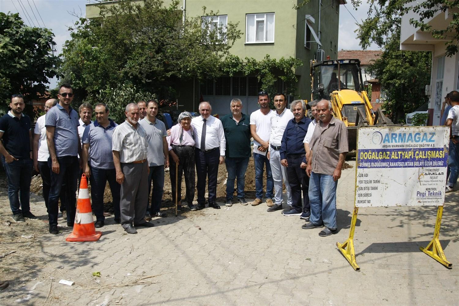 ÇAKIRLI MAHALLESİ DOĞALGAZA KAVUŞUYOR 