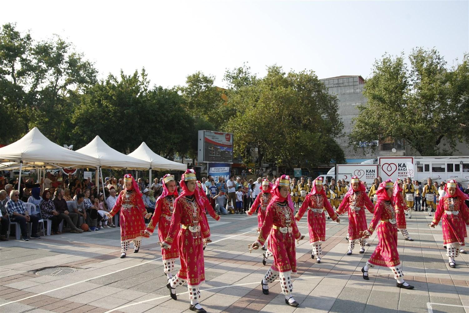 KARAGÖZ FOLKLOR FESTİVALİ ORHANGAZİ'DE 