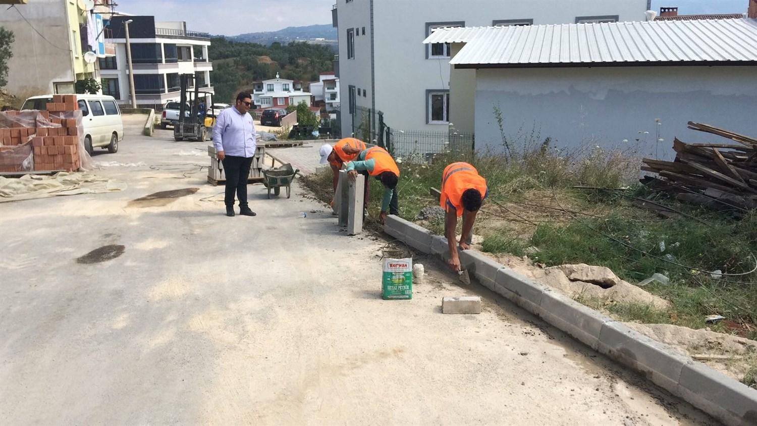 KALDIRIM ÇALIŞMALARI YENİDEN BAŞLADI 