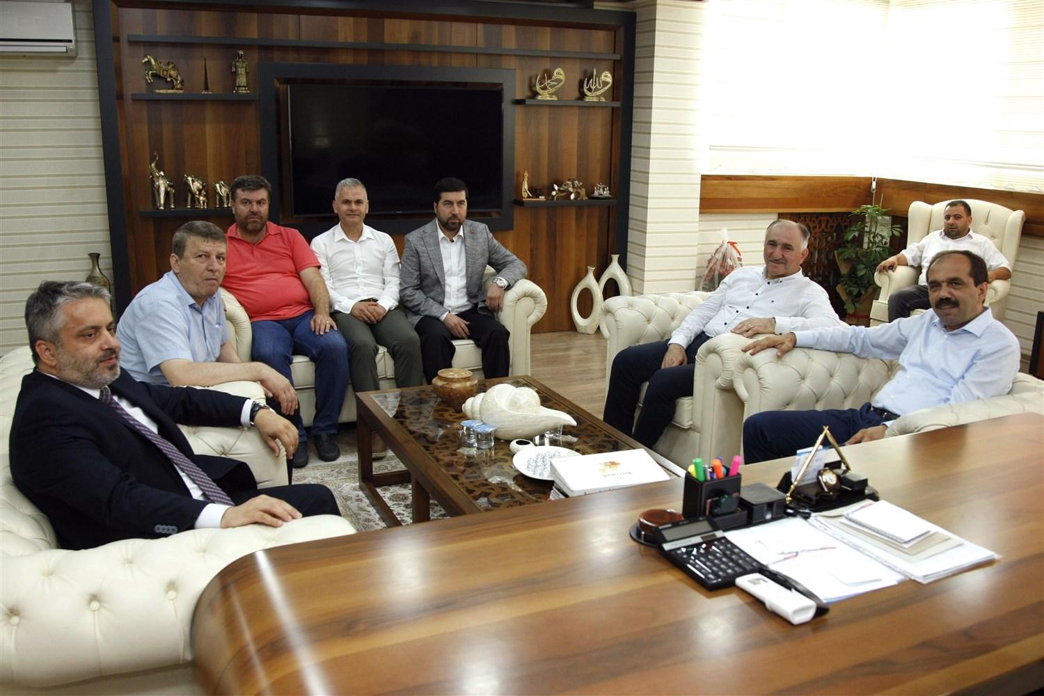 BAŞKAN ÇAĞLAYAN KOORDİNATÖR MİLLETVEKİLİ MUHAMMET BALTA VE İL BAŞKANI AYHAN SALMAN'I AĞIRLADI 