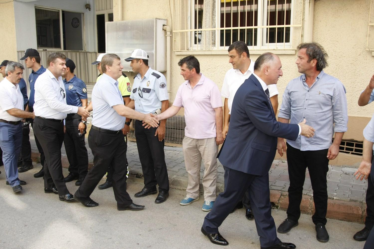 EMNİYET MÜDÜRLÜĞÜ'NDE BAYRAMLAŞMA 