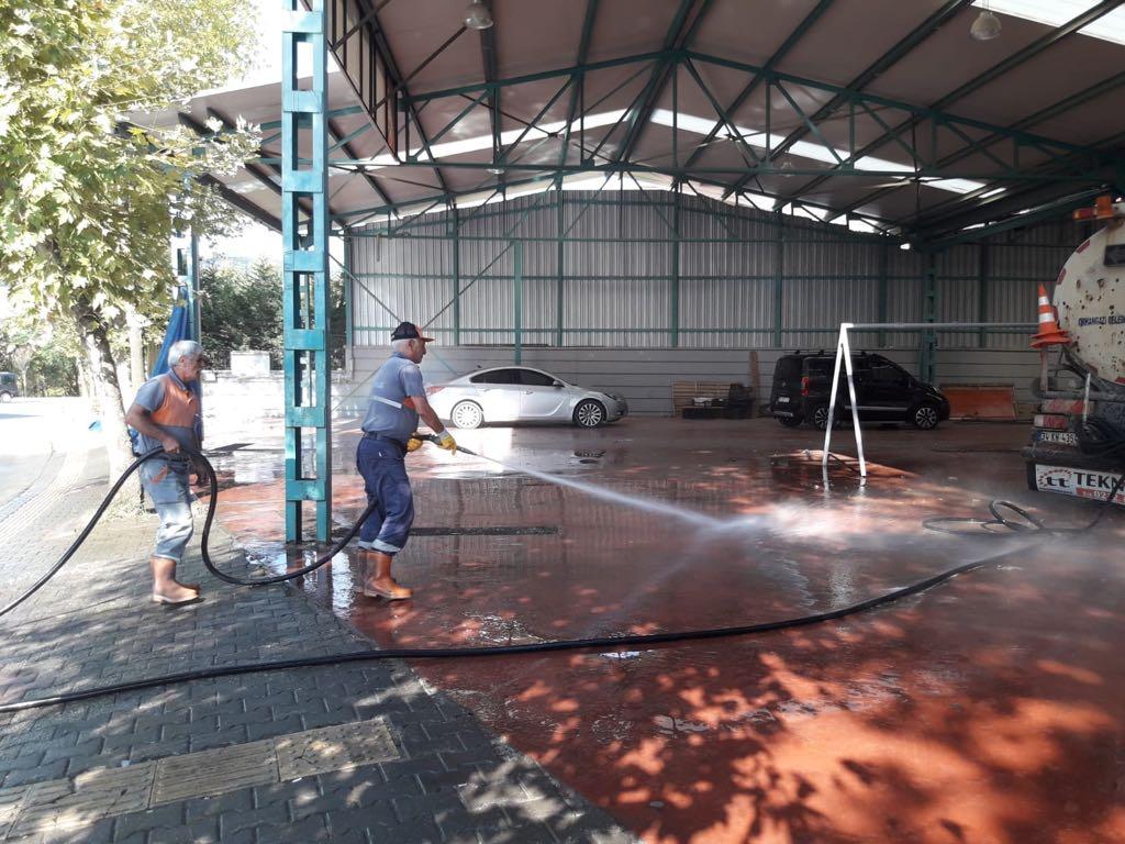 KURBAN KESİM NOKTALARI TEMİZLENDİ 