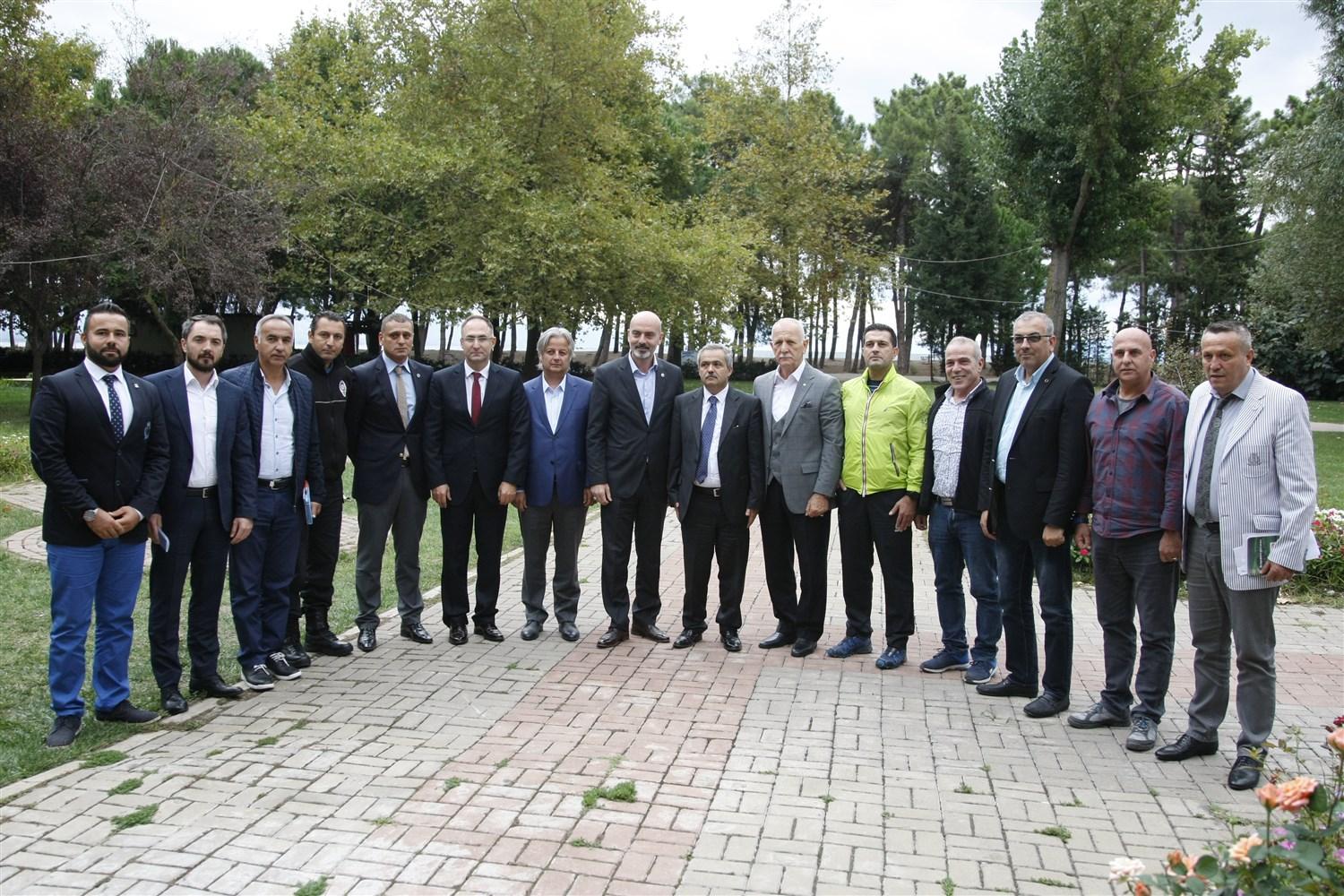 ORHANGAZİ’DE SU SPORLARI ZİRVESİ YAPILDI 