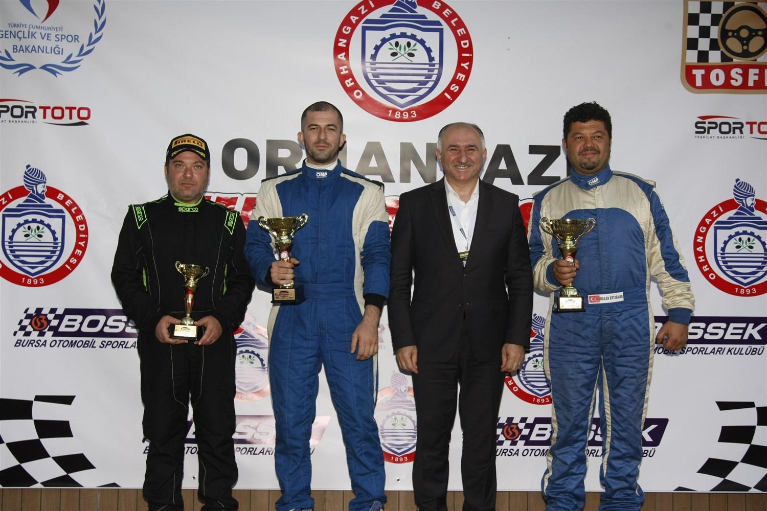 TIRMANMA YARIŞLARI ÖDÜLLERİ SAHİPLERİNİ BULDU 